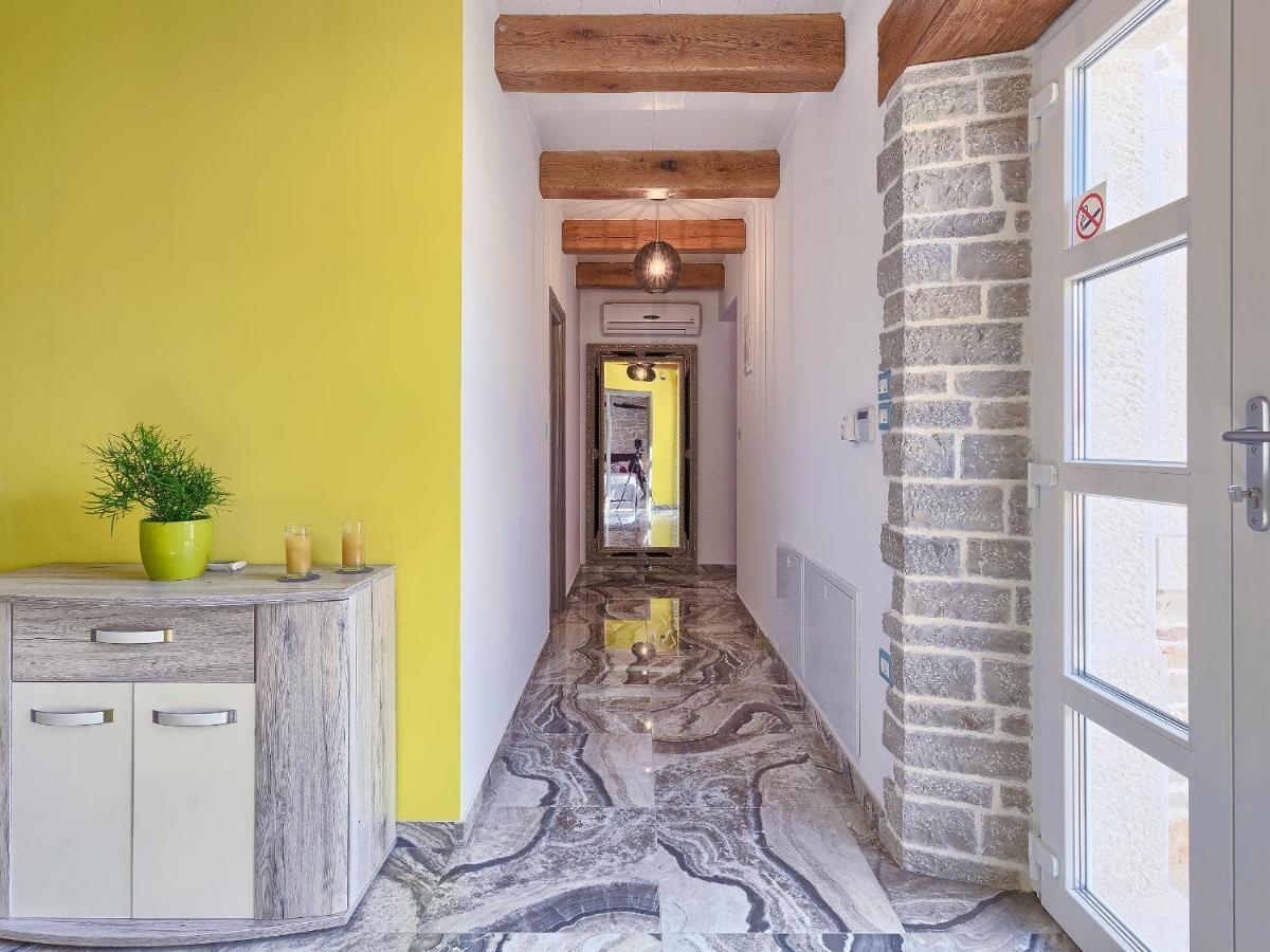 Villa Patrick-Luxury Stone House In The Center Of Istria Pazin Kültér fotó